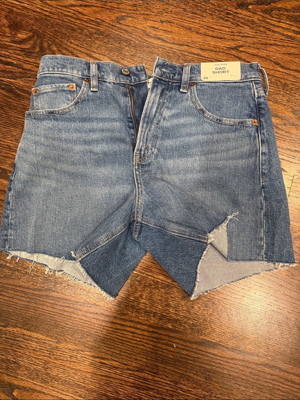 **NWT** High rise dad short - A & F - Picture 6 of 8